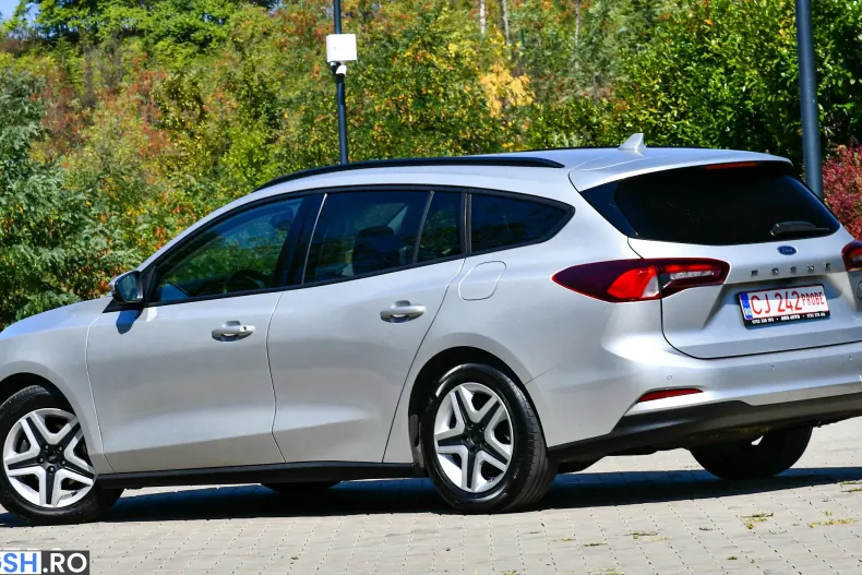 Ford Focus din 2023 cu 136.796 km - oferta FOR259128 - foto 4