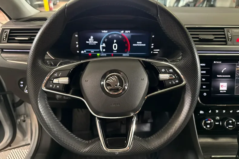 Skoda Superb din 2023 cu 83.633 km - oferta SKO259136 - foto 17