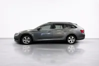Skoda Superb din 2022 cu 99.544 km - oferta SKO259141 - foto 2