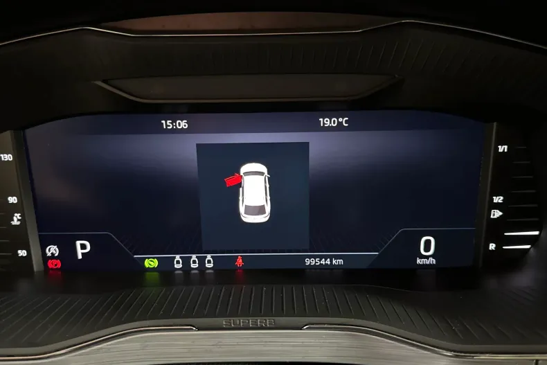 Skoda Superb din 2022 cu 99.544 km - oferta SKO259141 - foto 10