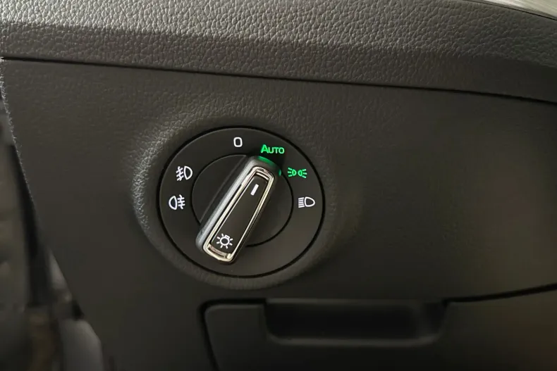 Skoda Superb din 2022 cu 99.544 km - oferta SKO259141 - foto 14