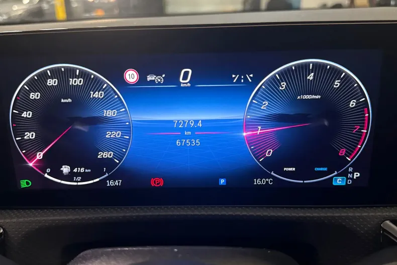 Mercedes-Benz A 200 (Clasa A) din 2024 cu 67.535 km - oferta MER259142 - foto 10