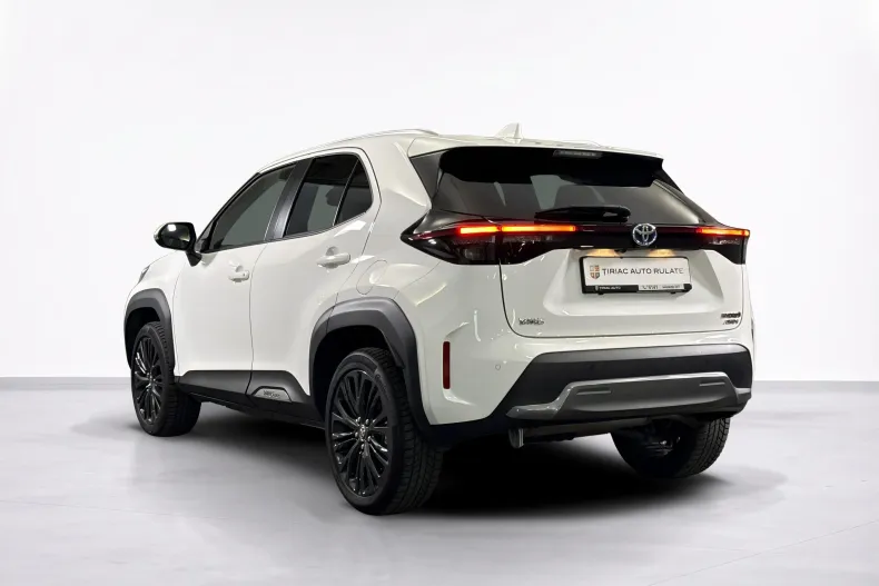 Toyota Yaris Cross din 2022 cu 34.559 km - oferta TOY259145 - foto 3