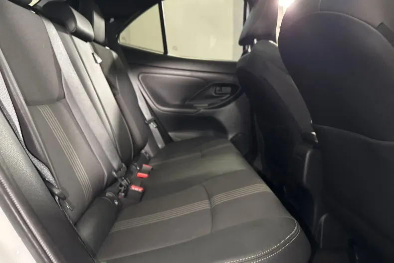 Toyota Yaris Cross din 2022 cu 34.559 km - oferta TOY259145 - foto 12