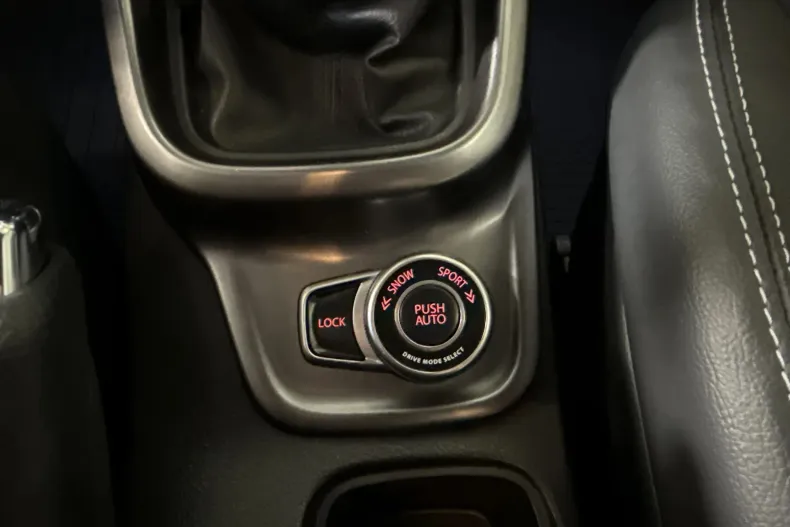 Suzuki Vitara din 2024 cu 35.427 km - oferta SUZ259147 - foto 17