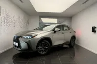 Lexus NX din 2025 cu 1 km - oferta LEX259156 - foto 1