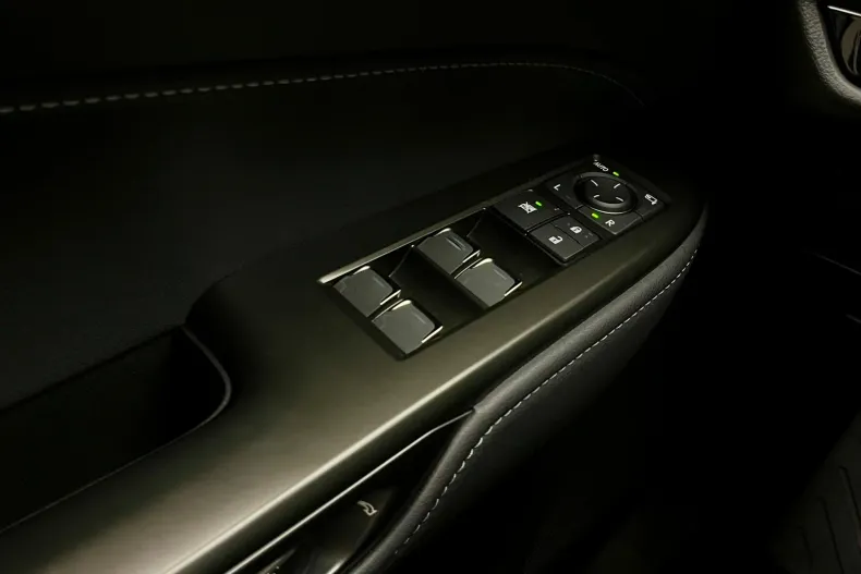 Lexus NX din 2025 cu 1 km - oferta LEX259156 - foto 30