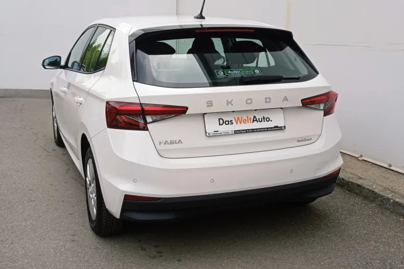 Skoda Fabia din 2025 cu 14.829 km - oferta SKO259160 - foto 7