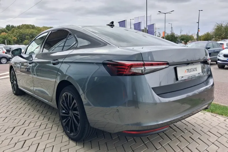 Skoda Superb din 2024 cu 43.662 km - oferta SKO259163 - foto 8