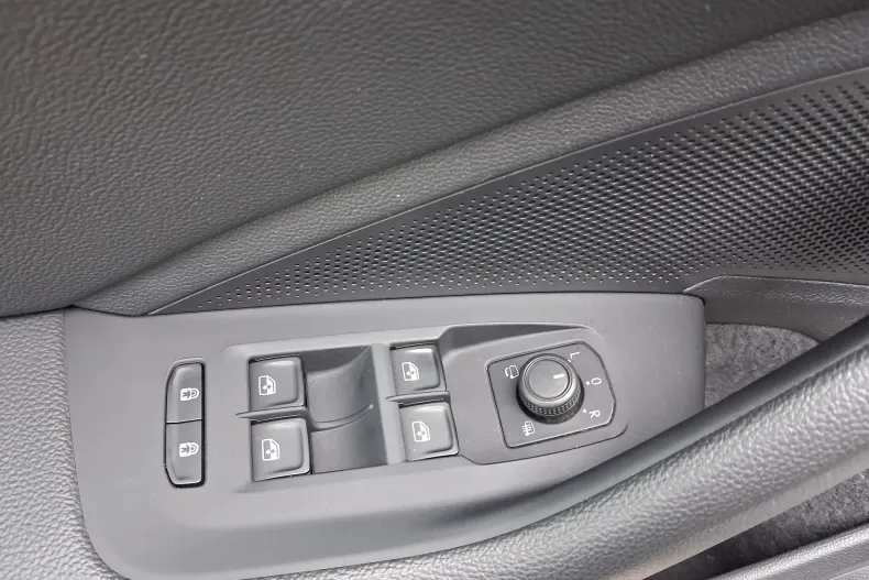 Skoda Superb din 2024 cu 43.662 km - oferta SKO259163 - foto 9