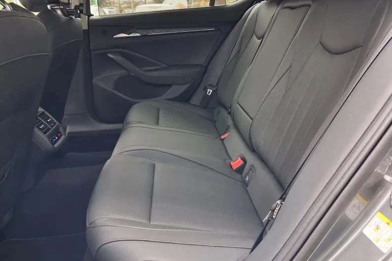 Skoda Superb din 2024 cu 43.662 km - oferta SKO259163 - foto 40