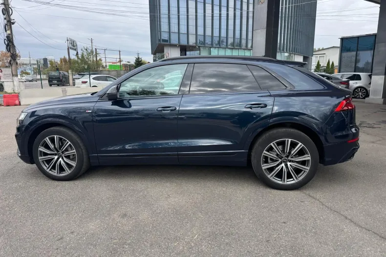 Audi Q8 din 2023 cu 63.532 km - oferta AUD259164 - foto 19