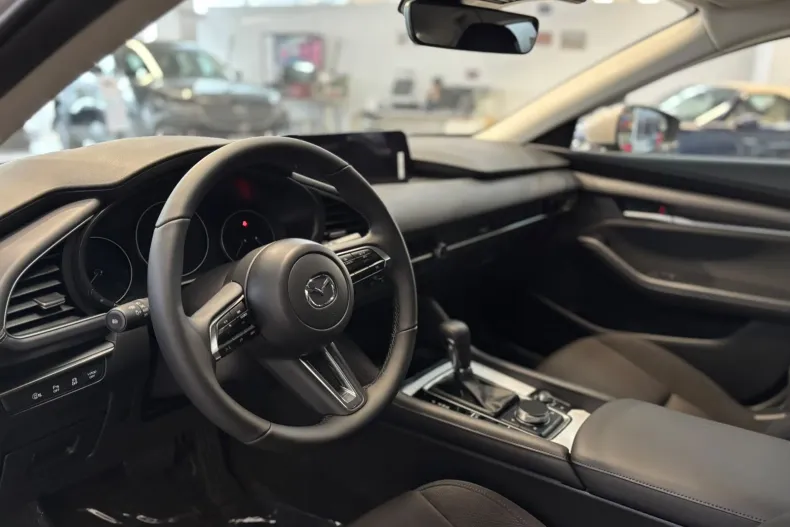 Mazda 3 din 2026 cu 1 km - oferta MAZ259172 - foto 7