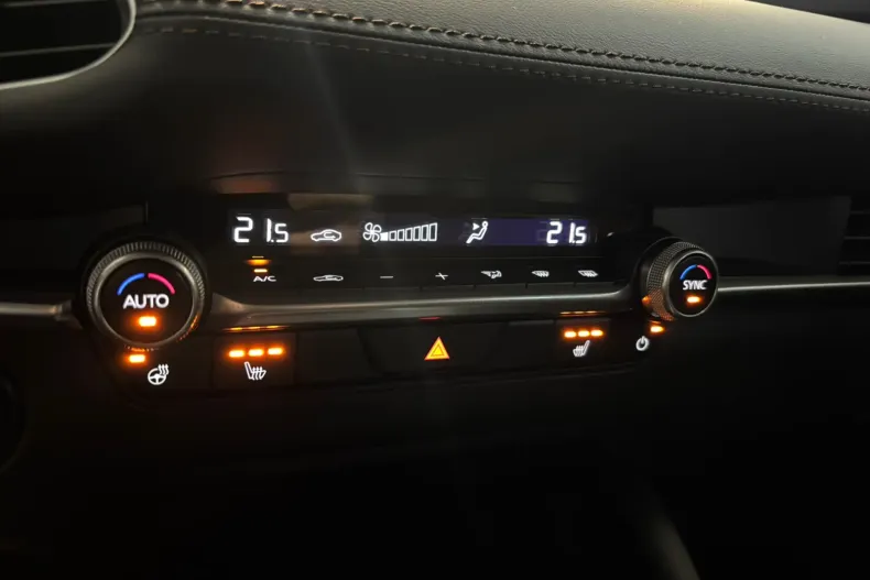 Mazda 3 din 2026 cu 1 km - oferta MAZ259172 - foto 8
