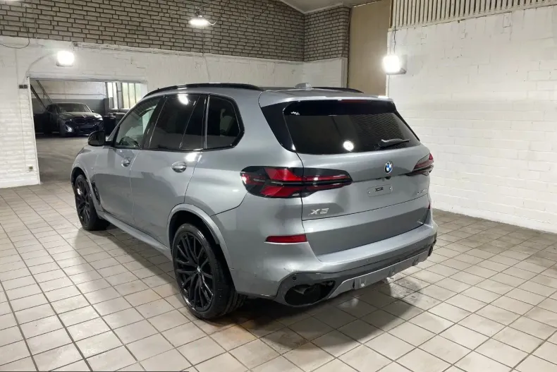 BMW X5 (Seria X) din 2024 cu 47.925 km - oferta BMW259183 - foto 3