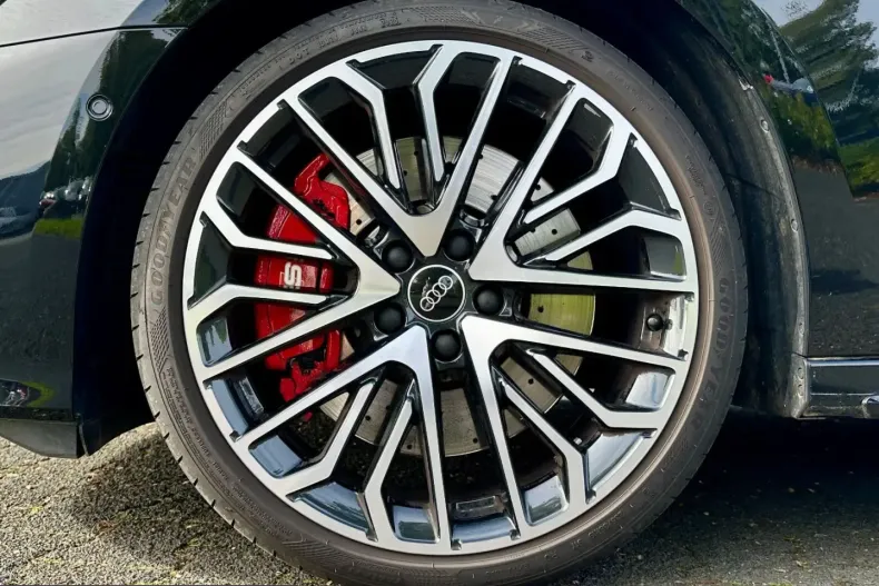Audi S3 din 2025 cu 24.590 km - oferta AUD259184 - foto 6