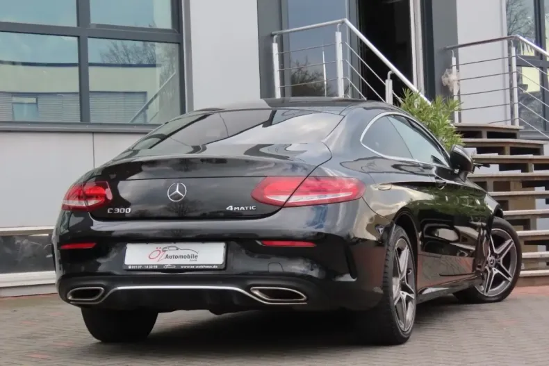 Mercedes-Benz C 300 (Clasa C) din 2021 cu 109.000 km - oferta MER259185 - foto 5