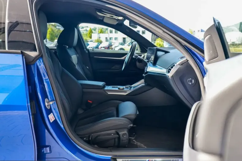BMW i4 (Seria 4) din 2024 cu 23.870 km - oferta BMW259194 - foto 2