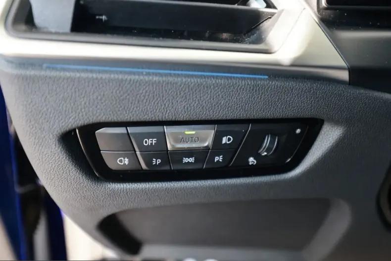 BMW i4 (Seria 4) din 2024 cu 23.870 km - oferta BMW259194 - foto 28