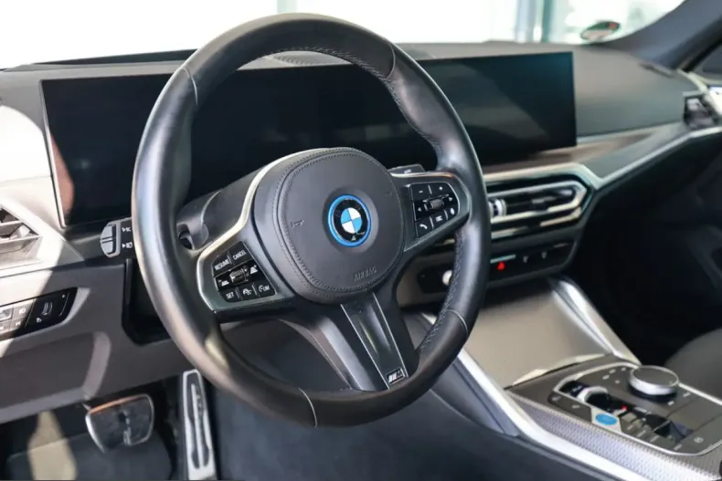 BMW i4 (Seria 4) din 2024 cu 23.870 km - oferta BMW259194 - foto 30