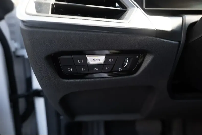 BMW i4 (Seria 4) din 2024 cu 29.918 km - oferta BMW259198 - foto 22