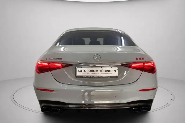 Mercedes-Benz S 63 AMG (Clasa S) din 2023 cu 11.900 km - oferta MER259203 - foto 6