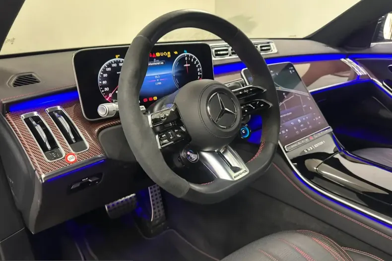 Mercedes-Benz S 63 AMG (Clasa S) din 2023 cu 11.900 km - oferta MER259203 - foto 9