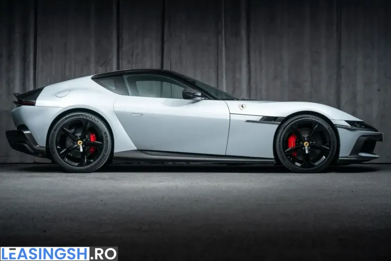 Ferrari 12Cilindri din 2025 cu 10.500 km - oferta FER259215 - foto 5