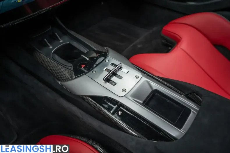 Ferrari 12Cilindri din 2025 cu 10.500 km - oferta FER259215 - foto 19