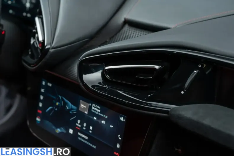 Ferrari 12Cilindri din 2025 cu 10.500 km - oferta FER259215 - foto 25