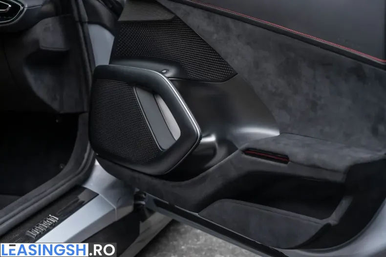 Ferrari 12Cilindri din 2025 cu 10.500 km - oferta FER259215 - foto 33