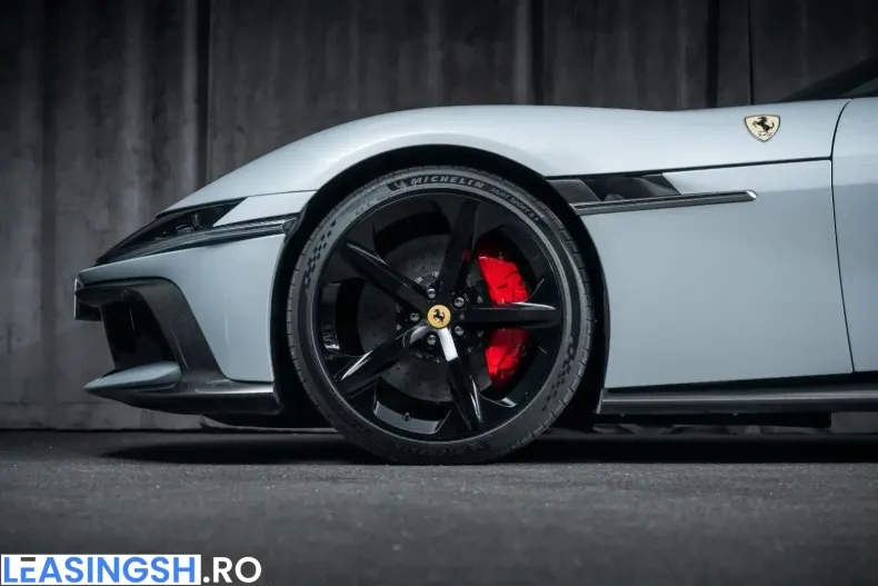 Ferrari 12Cilindri din 2025 cu 10.500 km - oferta FER259215 - foto 34