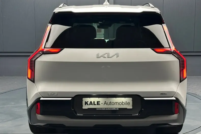 Kia EV9 din 2024 cu 41.800 km - oferta KIA259217 - foto 5