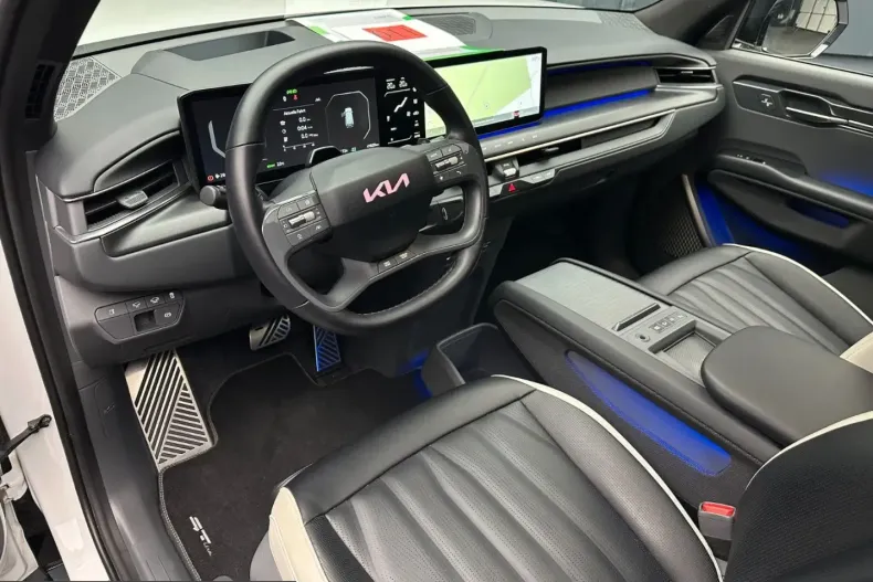 Kia EV9 din 2024 cu 41.800 km - oferta KIA259217 - foto 18
