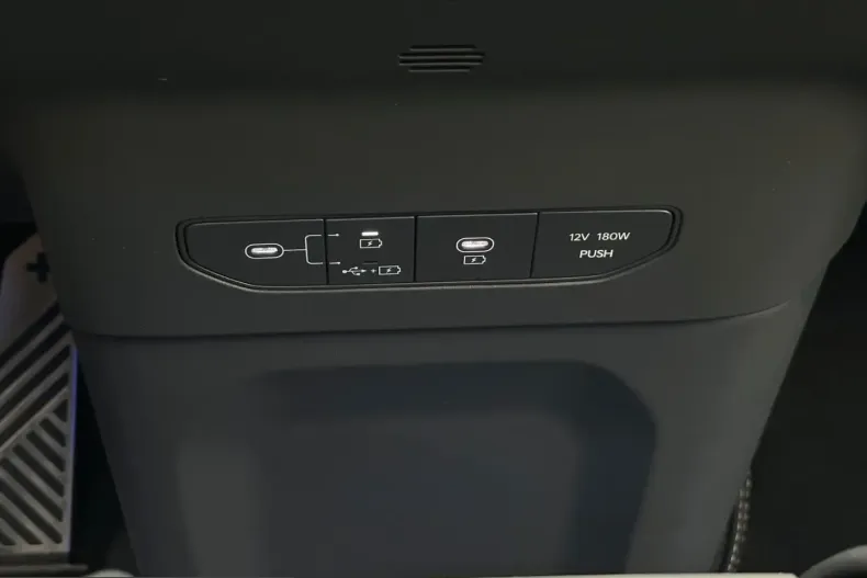 Kia EV9 din 2024 cu 41.800 km - oferta KIA259217 - foto 22