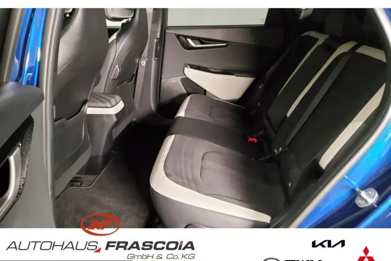 Kia EV6 din 2025 cu 27.260 km - oferta KIA259218 - foto 11