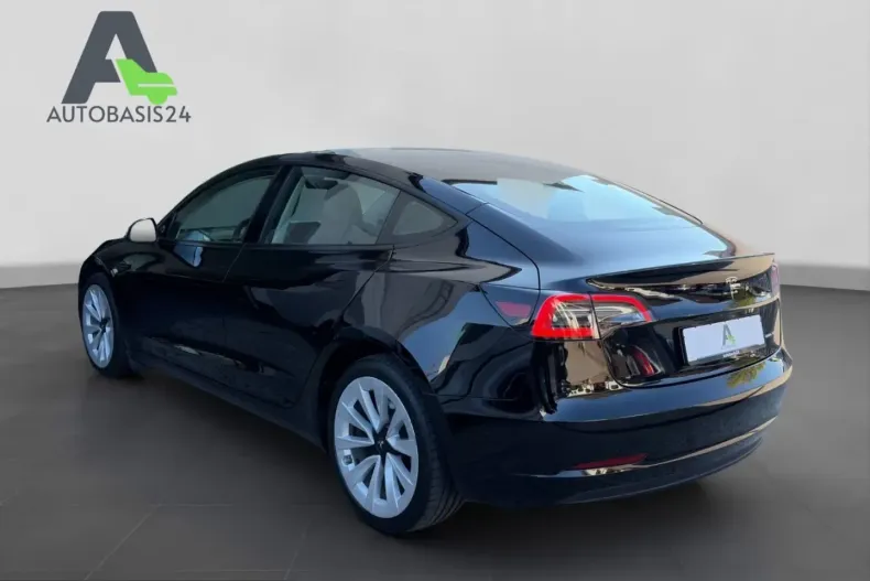 Tesla Model 3 din 2022 cu 50.000 km - oferta TES259223 - foto 3