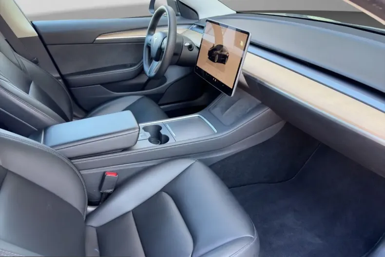 Tesla Model 3 din 2022 cu 50.000 km - oferta TES259223 - foto 11