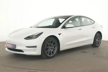 Tesla Model 3 din 2023 - oferta TES259225