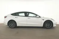 Tesla Model 3 din 2023 cu 71.407 km - oferta TES259225 - foto 4
