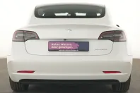 Tesla Model 3 din 2023 cu 71.407 km - oferta TES259225 - foto 6