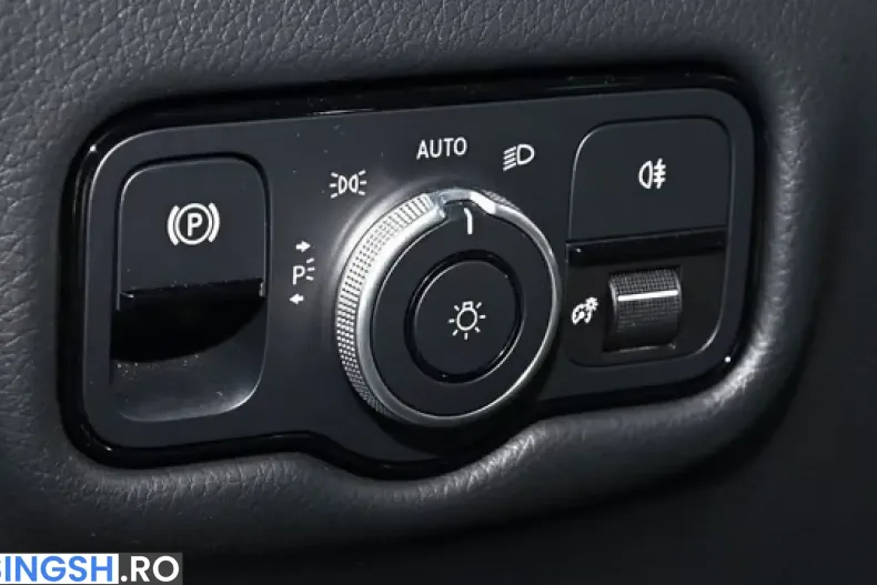 Mercedes-Benz V 220 (Clasa V) din 2024 cu 29.900 km - oferta MER259226 - foto 14