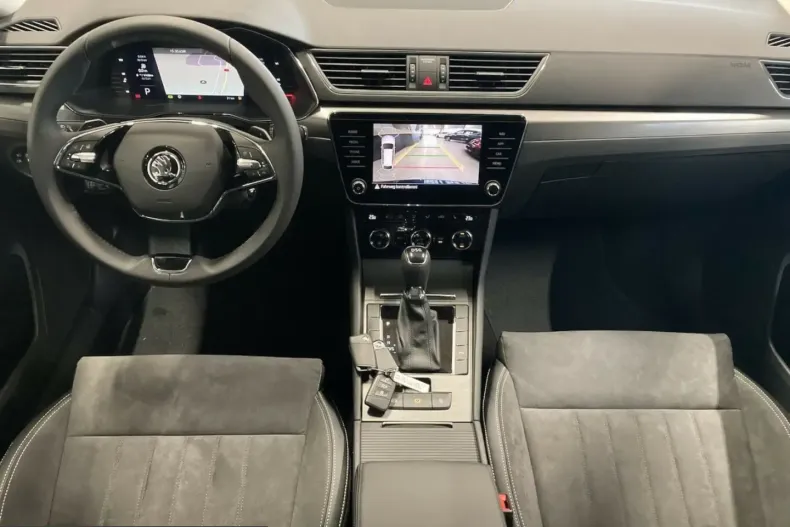 Skoda Superb din 2022 cu 35.000 km - oferta SKO259233 - foto 8
