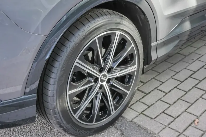 Audi Q4 din 2021 cu 30.000 km - oferta AUD259234 - foto 6