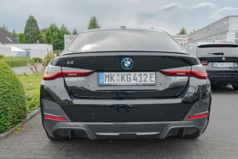 BMW i4 (Seria 4) din 2024 cu 22.249 km - oferta BMW259235 - foto 5