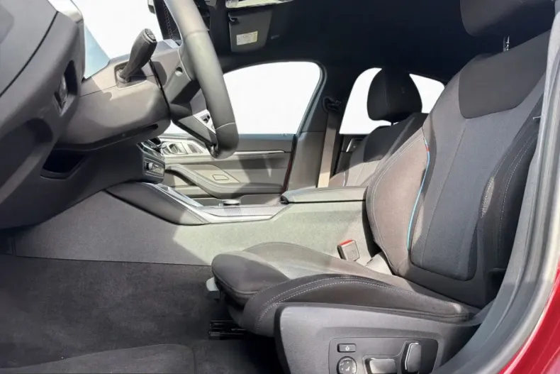 BMW i4 (Seria 4) din 2026 cu 10.446 km - oferta BMW259236 - foto 2
