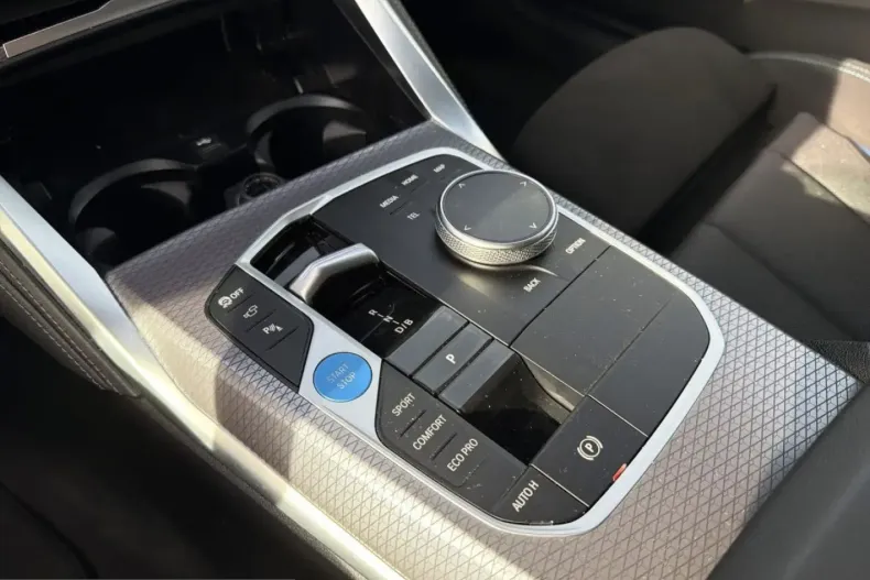 BMW i4 (Seria 4) din 2026 cu 10.446 km - oferta BMW259236 - foto 10
