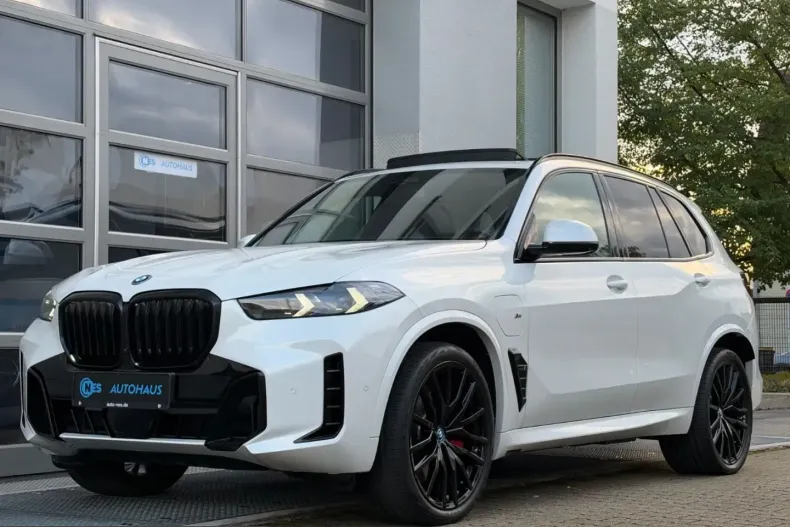 BMW X5 (Seria X) din 2023 cu 63.775 km - oferta BMW259239 - foto 1
