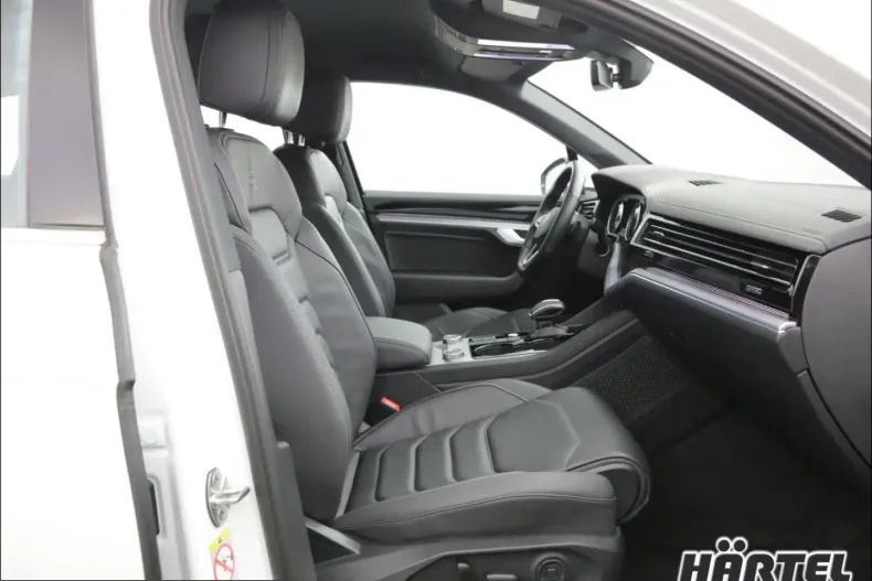 Volkswagen Touareg din 2021 cu 39.000 km - oferta VOL259248 - foto 5