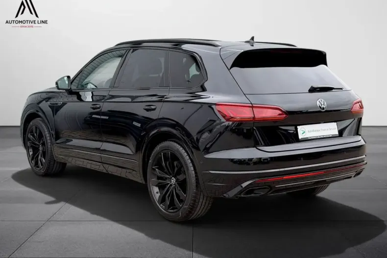 Volkswagen Touareg din 2021 cu 57.500 km - oferta VOL259254 - foto 4